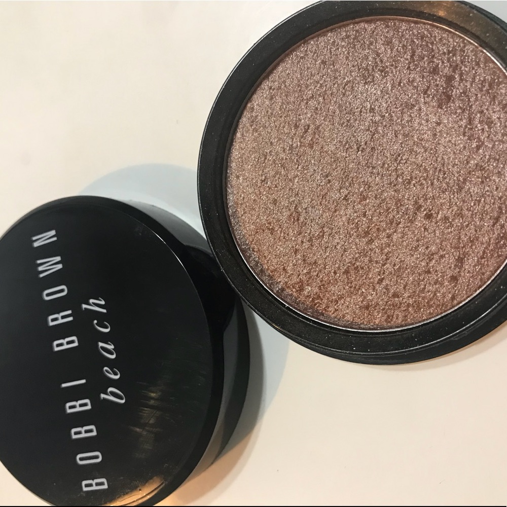 Bobbi Brown Shimmer Powder in Bikini Bronze